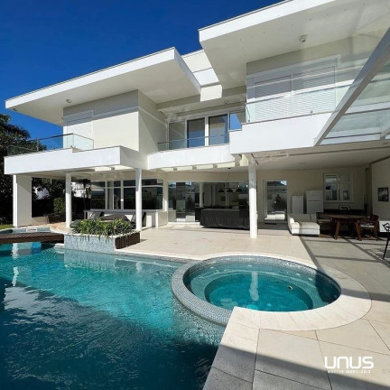 Imagem Casa com 4 Quartos à Venda, 537 m² em Jurerê Internacional - Florianópolis Imagem Casa com 4 Quartos à Venda, 537 m² em Jurerê Internacional - Florianópolis