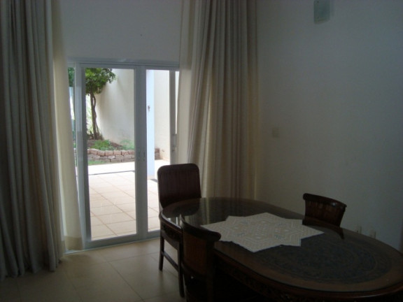 Imagem Casa com 3 Quartos à Venda, 358 m² em Vila Aviação - Bauru Imagem Casa com 3 Quartos à Venda, 358 m² em Vila Aviação - Bauru