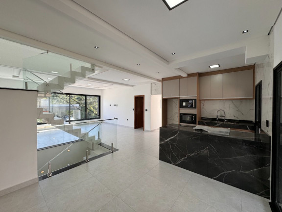 Imagem Sobrado com 3 Quartos à Venda, 240 m² em Mosaico Da Serra - Mogi Das Cruzes Imagem Sobrado com 3 Quartos à Venda, 240 m² em Mosaico Da Serra - Mogi Das Cruzes