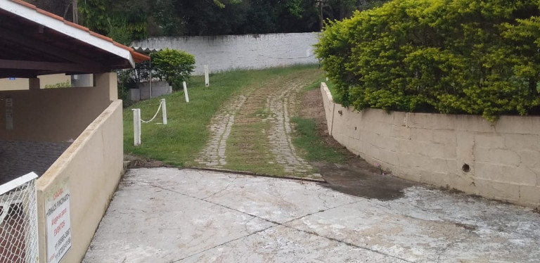 Imagem Imóvel com 2 Quartos à Venda,  em Jardim Santa Teresa - Jundiaí