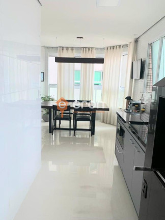 Imagem Apartamento com 3 Quartos à Venda, 150 m²