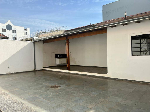 Imagem Casa com 4 Quartos à Venda, em Bauru Imagem Casa com 4 Quartos à Venda, em Bauru