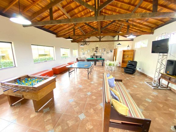 Imagem Chácara com 10 Quartos à Venda, 60.000 m² em Piracaia Imagem Chácara com 10 Quartos à Venda, 60.000 m² em Piracaia