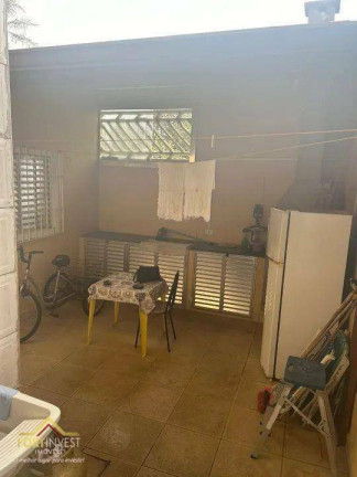 Imagem Imóvel com 3 Quartos à Venda, 95 m² em Solemar - Praia Grande Imagem Imóvel com 3 Quartos à Venda, 95 m² em Solemar - Praia Grande