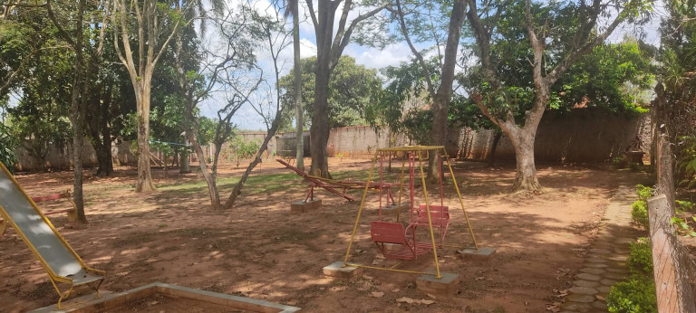 Imagem Chácara com 5 Quartos à Venda, 3 m² em Cercadinho - Alambari Imagem Chácara com 5 Quartos à Venda, 3 m² em Cercadinho - Alambari