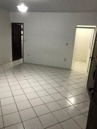 Imagem Casa com 4 Quartos à Venda, 240 m² em Jardim Cidade Universitária - João Pessoa Imagem Casa com 4 Quartos à Venda, 240 m² em Jardim Cidade Universitária - João Pessoa