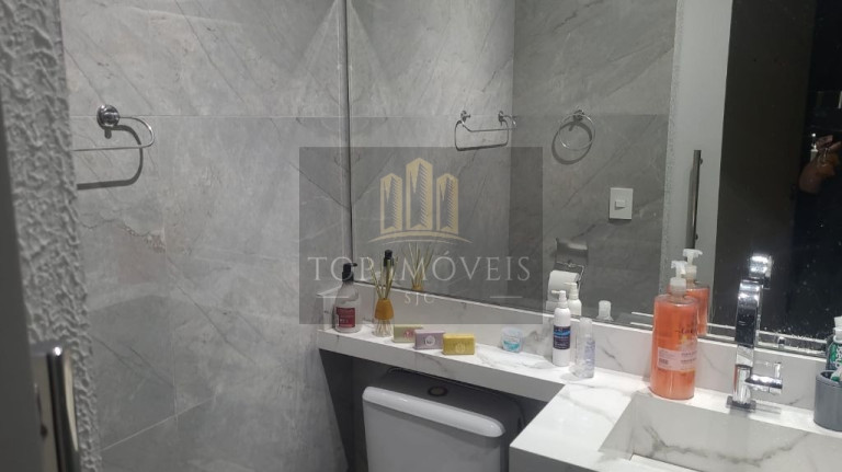 Imagem Casa de Condomínio com 3 Quartos à Venda, 1 m² em Eugênio De Mello - São José Dos Campos Imagem Casa de Condomínio com 3 Quartos à Venda, 1 m² em Eugênio De Mello - São José Dos Campos