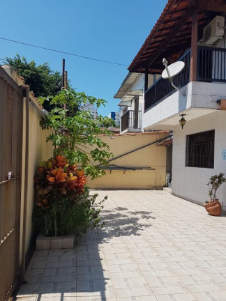 Imagem Sobrado com 2 Quartos à Venda, 124 m² em Mirim - Praia Grande