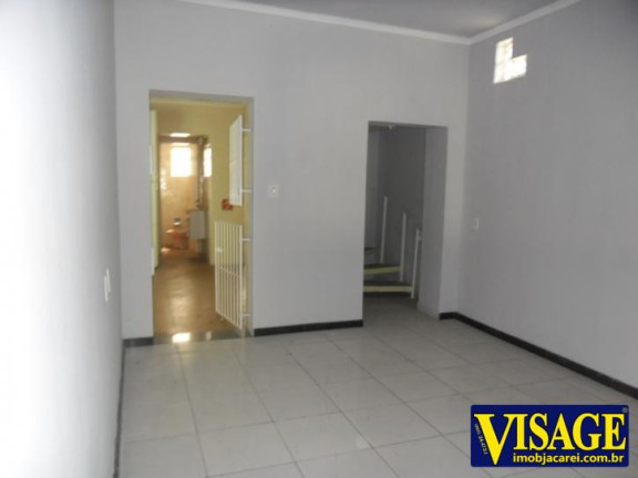Imagem Casa com 3 Quartos à Venda, em Centro - Jacareí Imagem Casa com 3 Quartos à Venda, em Centro - Jacareí