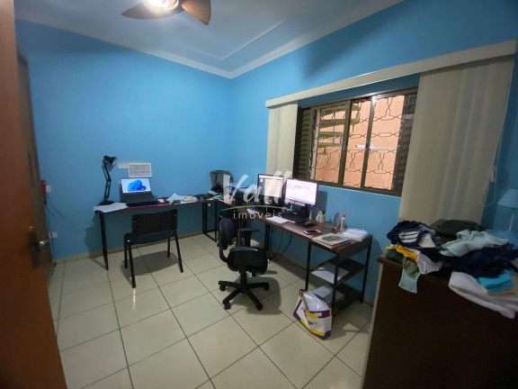 Imagem Casa com 2 Quartos à Venda, 250 m² em Dona Regina - Santa Bárbara Doeste Imagem Casa com 2 Quartos à Venda, 250 m² em Dona Regina - Santa Bárbara Doeste