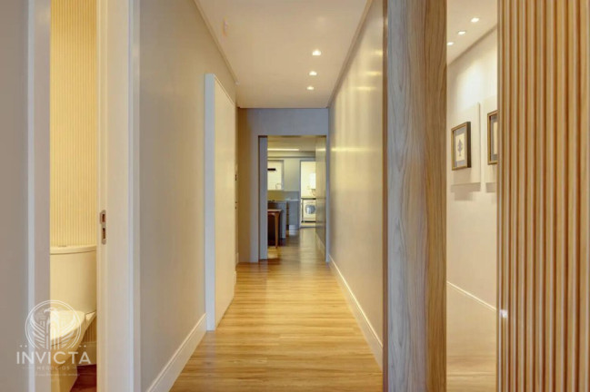 Imagem Apartamento com 4 Quartos à Venda, 288 m² em Barra Sul - Balneário Camboriú Imagem Apartamento com 4 Quartos à Venda, 288 m² em Barra Sul - Balneário Camboriú