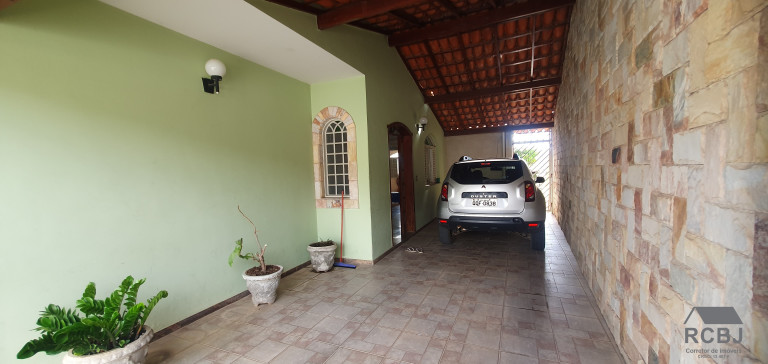 Imagem Sobrado com 6 Quartos à Venda, em Centro - Esmeraldas Imagem Sobrado com 6 Quartos à Venda, em Centro - Esmeraldas