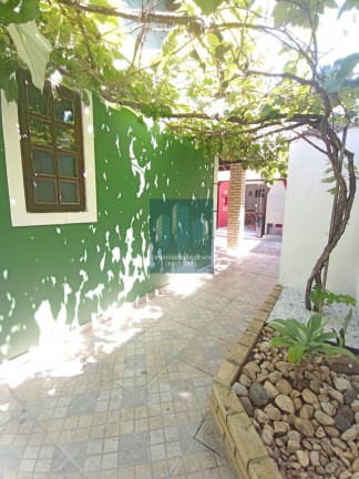Imagem Casa com 6 Quartos à Venda, 260 m² em Rio Vermelho - Florianópolis