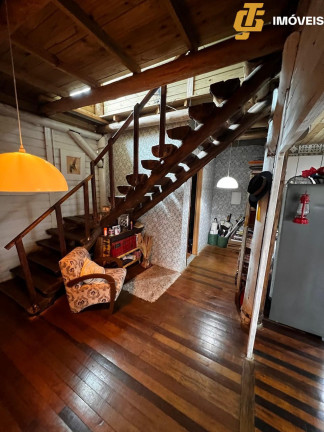 Imagem Casa com 4 Quartos à Venda, 216 m² em Rio Pequeno - Camboriú Imagem Casa com 4 Quartos à Venda, 216 m² em Rio Pequeno - Camboriú