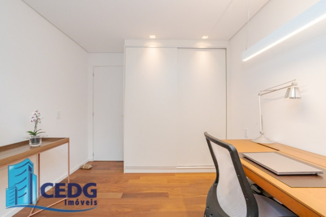 Imagem Apartamento com 3 Quartos à Venda, 123 m² em Batel - Curitiba Imagem Apartamento com 3 Quartos à Venda, 123 m² em Batel - Curitiba