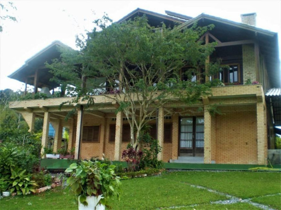 Imóvel com 4 Quartos à Venda, 
