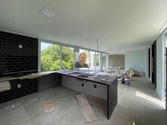 Imagem Casa com 4 Quartos à Venda, 435 m² em Chácara São João - Carapicuíba Imagem Casa com 4 Quartos à Venda, 435 m² em Chácara São João - Carapicuíba