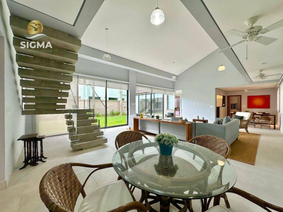 Imagem Casa com 6 Quartos à Venda, 300 m² em Jardim Acapulco - Guarujá Imagem Casa com 6 Quartos à Venda, 300 m² em Jardim Acapulco - Guarujá