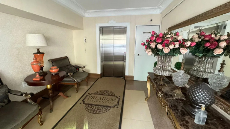 Imagem Apartamento com 3 Quartos à Venda, 105 m² em Meia Praia - Itapema