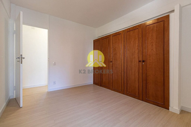 Imagem Apartamento com 3 Quartos à Venda, 121 m² em Itaim Bibi - São Paulo Imagem Apartamento com 3 Quartos à Venda, 121 m² em Itaim Bibi - São Paulo