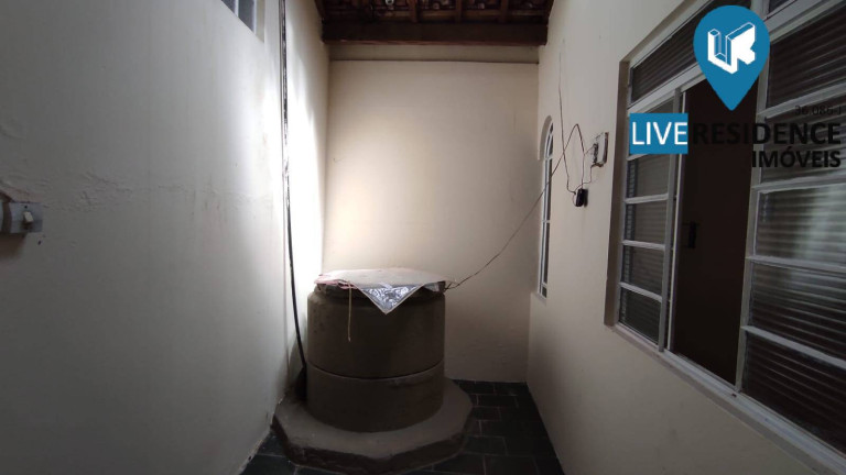 Imagem Casa com 3 Quartos à Venda, 272 m² em Jardim Ipe - Itatiba