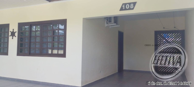 Imagem Casa com 3 Quartos à Venda, 100 m² em Guaratuba Imagem Casa com 3 Quartos à Venda, 100 m² em Guaratuba