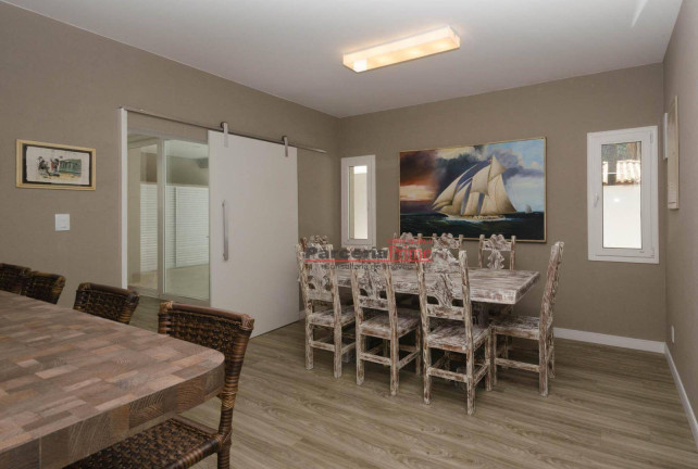 Imagem Casa com 4 Quartos à Venda, 330 m² em Riviera Módulo 3 - Bertioga Imagem Casa com 4 Quartos à Venda, 330 m² em Riviera Módulo 3 - Bertioga