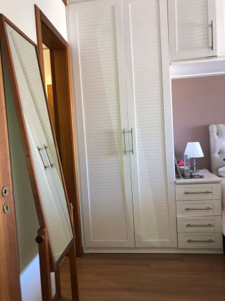 Imagem Apartamento com 3 Quartos à Venda, 96 m² em São João - Porto Alegre Imagem Apartamento com 3 Quartos à Venda, 96 m² em São João - Porto Alegre
