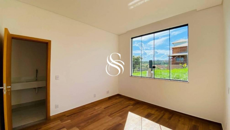 Imagem Casa com 4 Quartos à Venda, 220 m² em Cond. Champagne - Lagoa Santa Imagem Casa com 4 Quartos à Venda, 220 m² em Cond. Champagne - Lagoa Santa