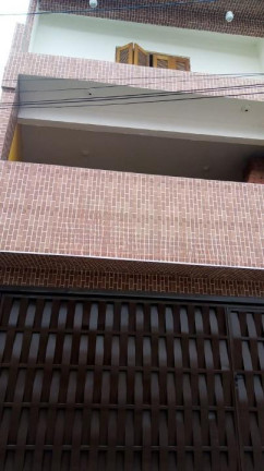 Imagem Sobrado com 3 Quartos à Venda, 130 m² em Vila Carmosina - São Paulo