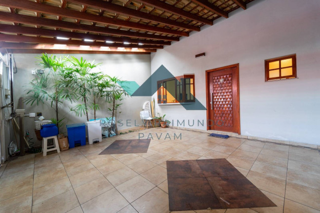 Imagem Casa à Venda, em Jundiaí Imagem Casa à Venda, em Jundiaí