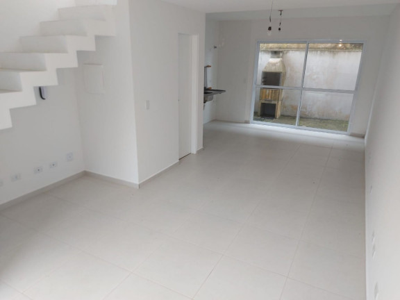 Sobrado com 2 Quartos à Venda, 63 m² em Cibratel Ii - Itanhaém