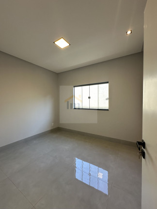 Imagem Casa com 3 Quartos à Venda, 140 m² em Jardim Helvécia - Aparecida De Goiânia