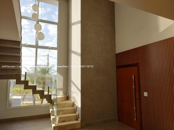 Imagem Casa com 5 Quartos à Venda,  em Village Moutonnée - Salto