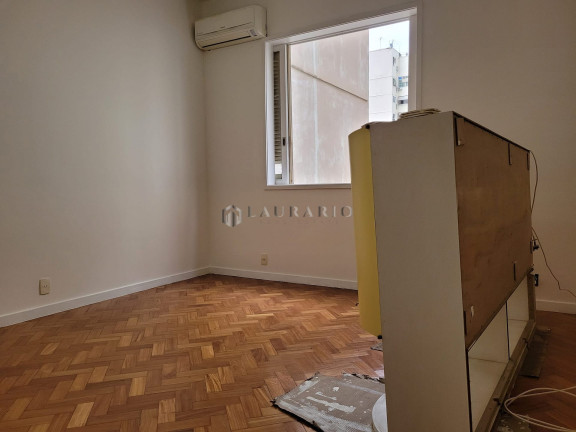 Imagem Apartamento com 3 Quartos à Venda, 201 m² em Copacabana - Rio De Janeiro Imagem Apartamento com 3 Quartos à Venda, 201 m² em Copacabana - Rio De Janeiro