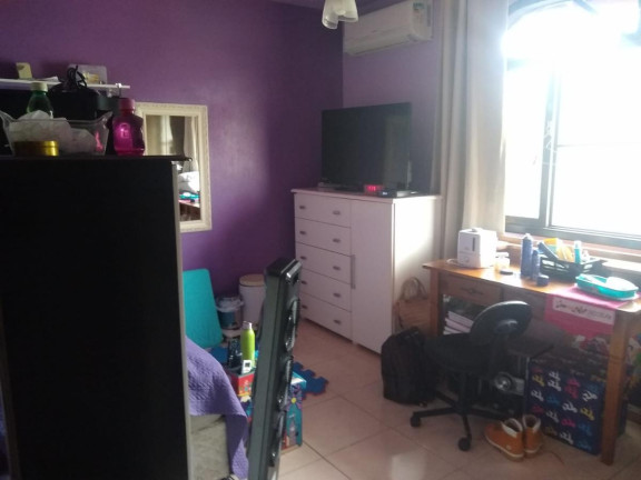 Imagem Casa com 4 Quartos à Venda, 276 m² em Floresta - Joinville