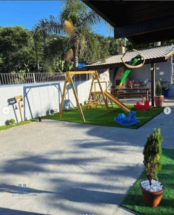 Imagem Edifício Residencial com 6 Quartos à Venda, 200 m² em São João Do Rio Vermelho - Florianópolis Imagem Edifício Residencial com 6 Quartos à Venda, 200 m² em São João Do Rio Vermelho - Florianópolis