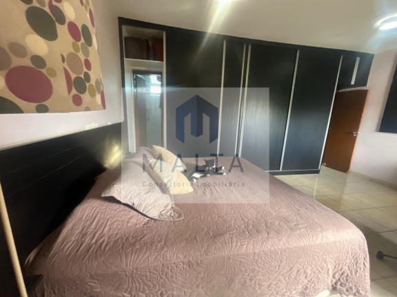 Imagem Casa com 3 Quartos à Venda, 405 m² em São Benedito - Santa Luzia