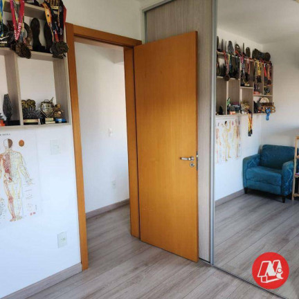 Imagem Apartamento com 2 Quartos à Venda, 61 m² em São João - Porto Alegre Imagem Apartamento com 2 Quartos à Venda, 61 m² em São João - Porto Alegre