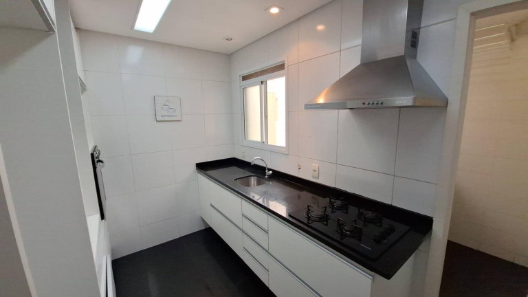 Imagem Apartamento com 3 Quartos à Venda, 85 m² em Jardim Tupanci - Barueri
