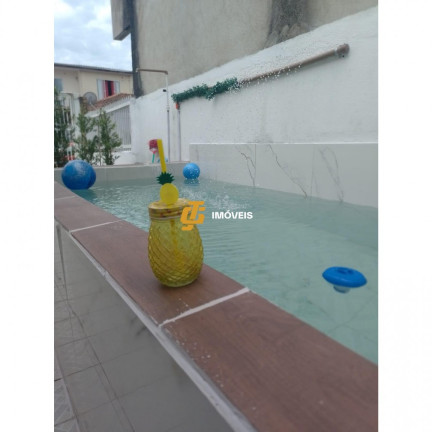 Imagem Casa com 2 Quartos à Venda, 65 m² em Centro - Camboriú Imagem Casa com 2 Quartos à Venda, 65 m² em Centro - Camboriú