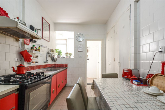 Imagem Imóvel com 3 Quartos à Venda, em Pinheiros - São Paulo Imagem Imóvel com 3 Quartos à Venda, em Pinheiros - São Paulo