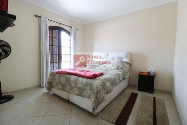 Imagem Casa com 4 Quartos à Venda, 300 m² em Jardim Santo Antônio - Santo André Imagem Casa com 4 Quartos à Venda, 300 m² em Jardim Santo Antônio - Santo André