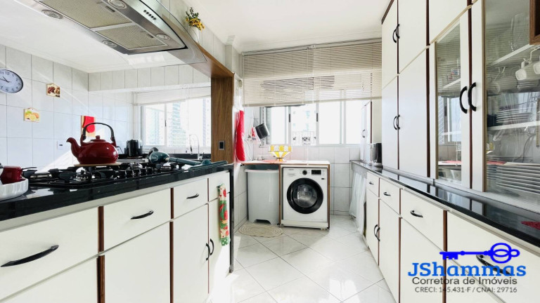 Imagem Apartamento com 3 Quartos à Venda, 100 m² em Centro - Balneário Camboriú
