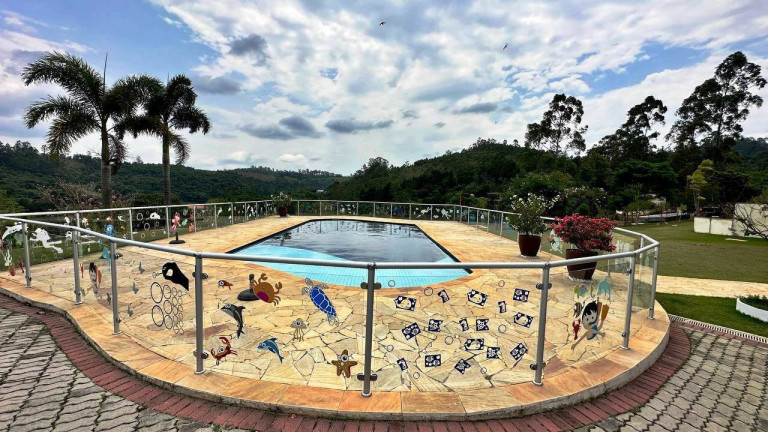 Imagem Chácara com 4 Quartos à Venda, 19.600 m² em Serrinha - Bragança Paulista Imagem Chácara com 4 Quartos à Venda, 19.600 m² em Serrinha - Bragança Paulista