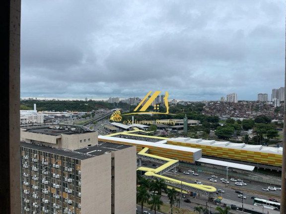 Imagem Imóvel com 1 Quarto à Venda, 22 m² em Caminho Das árvores - Salvador Imagem Imóvel com 1 Quarto à Venda, 22 m² em Caminho Das árvores - Salvador