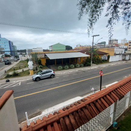 Imagem Casa com 6 Quartos à Venda, 50 m² em Praia Do Morro - Guarapari Imagem Casa com 6 Quartos à Venda, 50 m² em Praia Do Morro - Guarapari