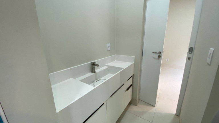 Imagem Casa com 3 Quartos à Venda, 148 m² em Tijucal - Cuiabá Imagem Casa com 3 Quartos à Venda, 148 m² em Tijucal - Cuiabá