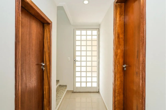 Imagem Sobrado com 3 Quartos à Venda, 92 m² em Santa Cândida - Curitiba Imagem Sobrado com 3 Quartos à Venda, 92 m² em Santa Cândida - Curitiba