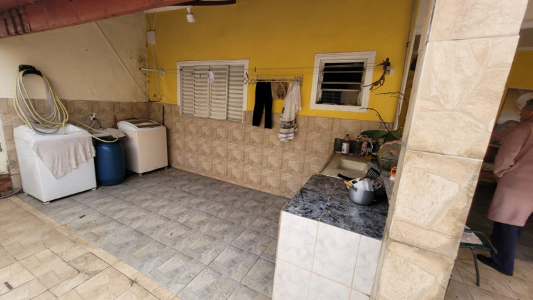 Imagem Casa com 3 Quartos à Venda, 154 m² em Conjunto Residencial Araretama - Pindamonhangaba Imagem Casa com 3 Quartos à Venda, 154 m² em Conjunto Residencial Araretama - Pindamonhangaba
